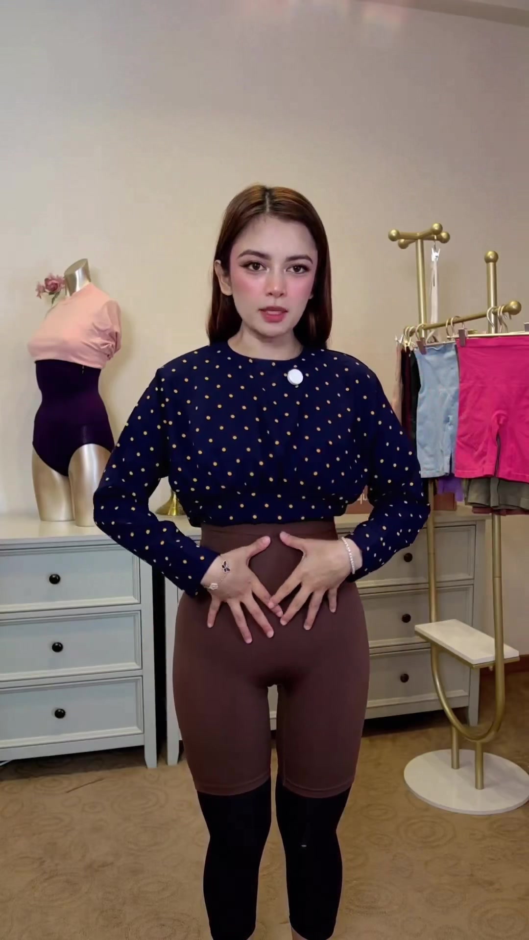 @Naomi Nadia