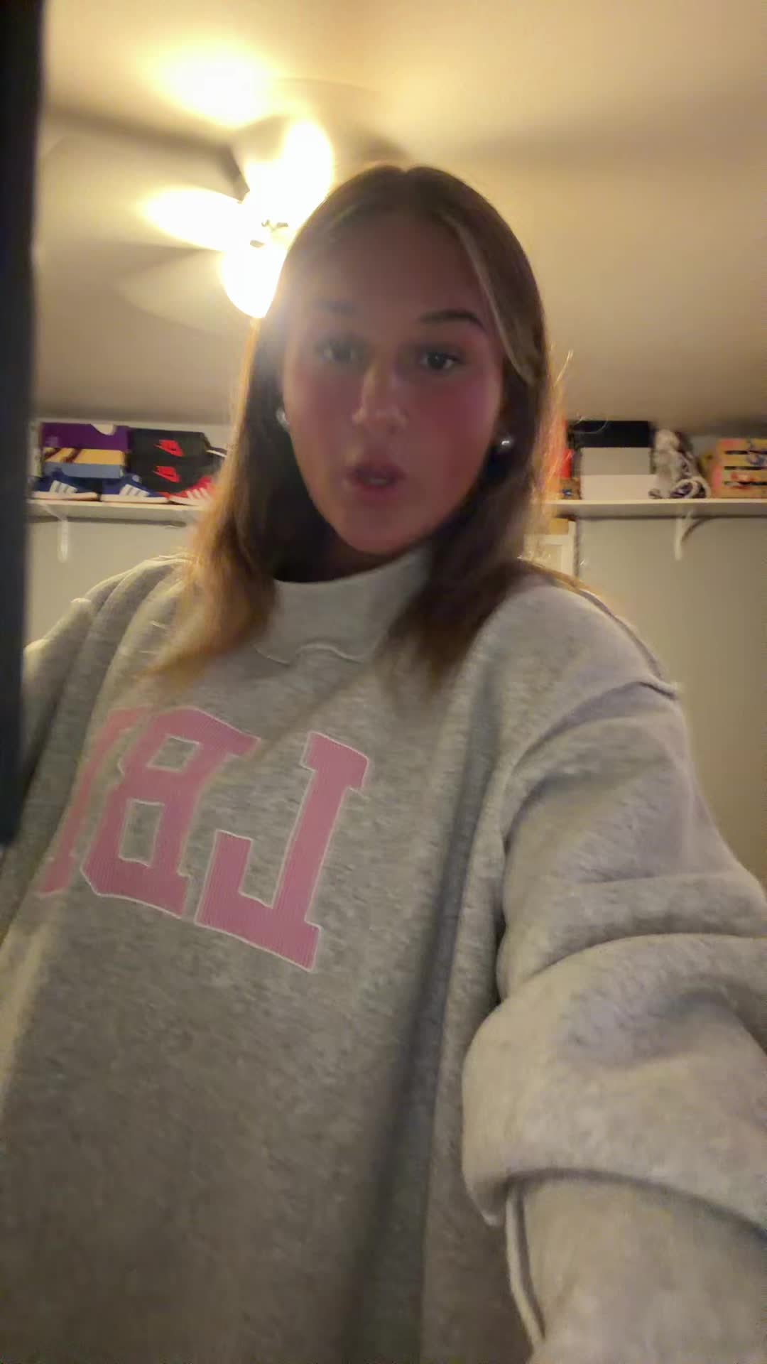 @Ella