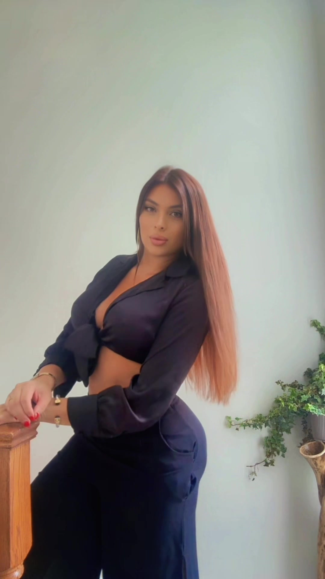 @jessicabreu