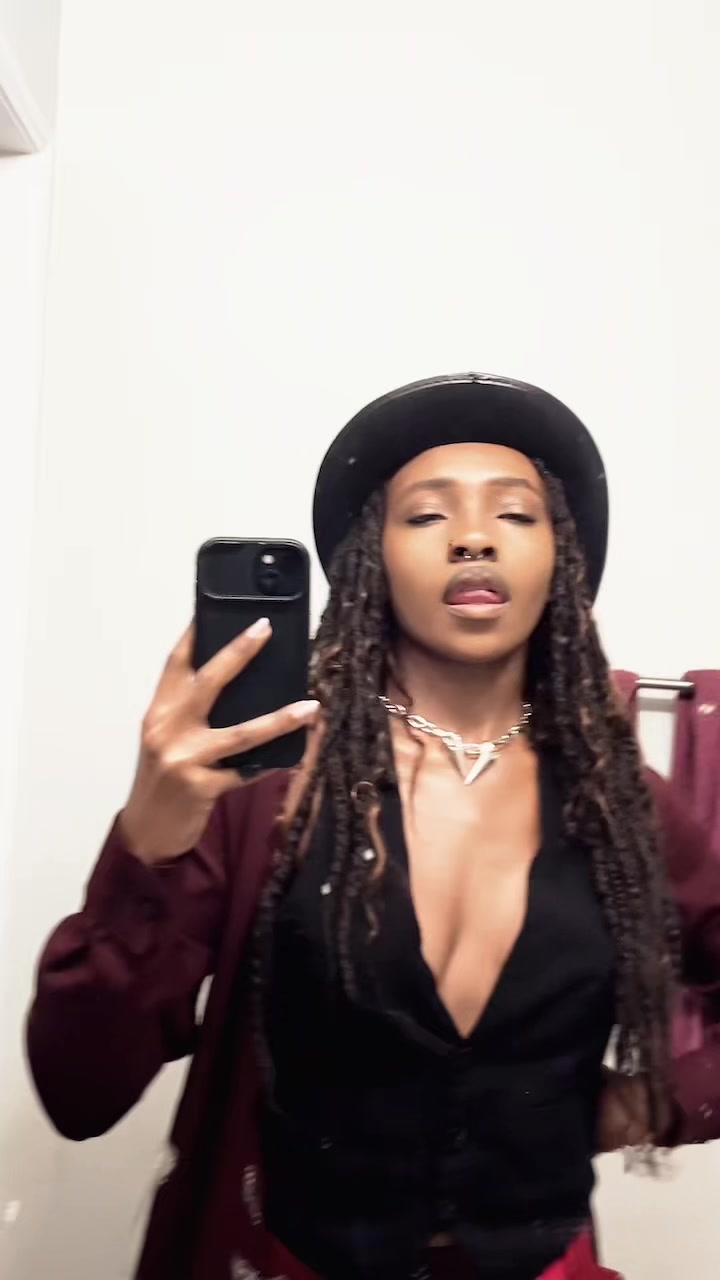@Ny