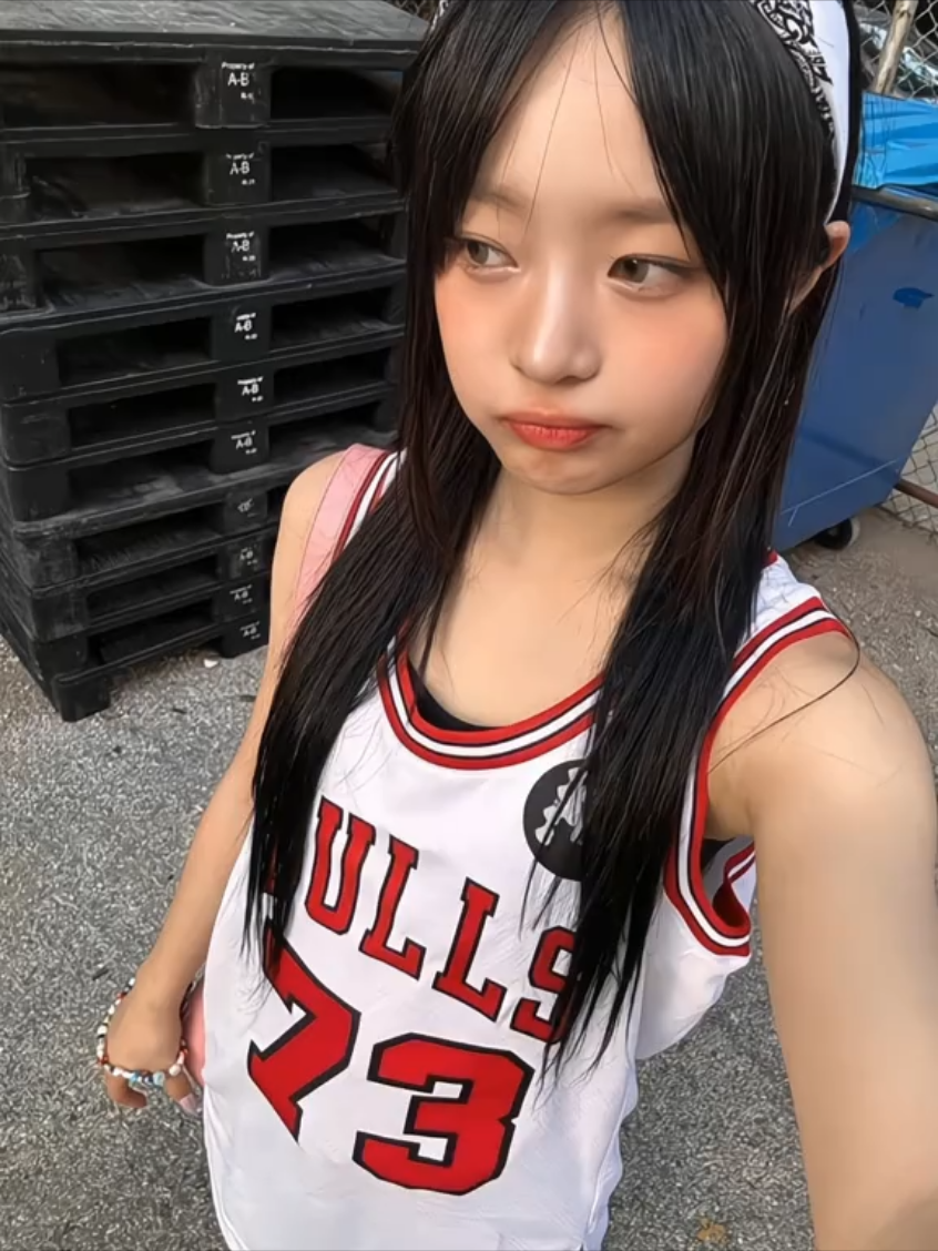 @bjorka