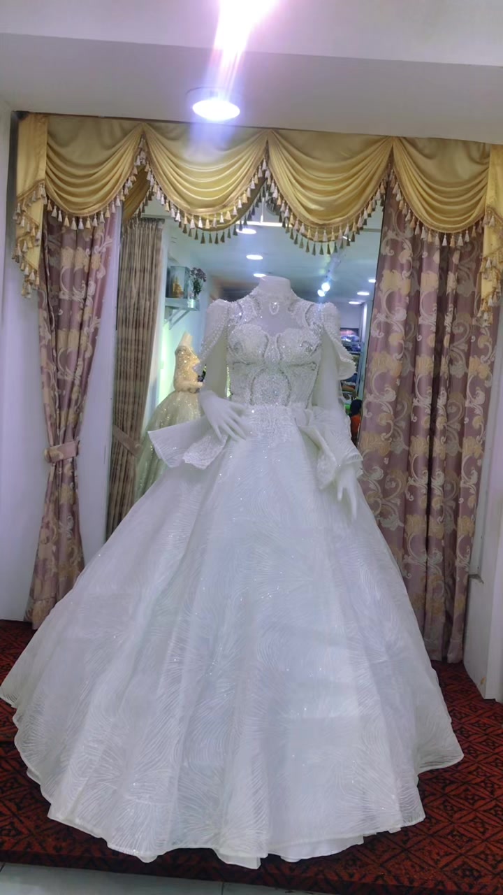 @Panthakhin Wedding Dress Yng