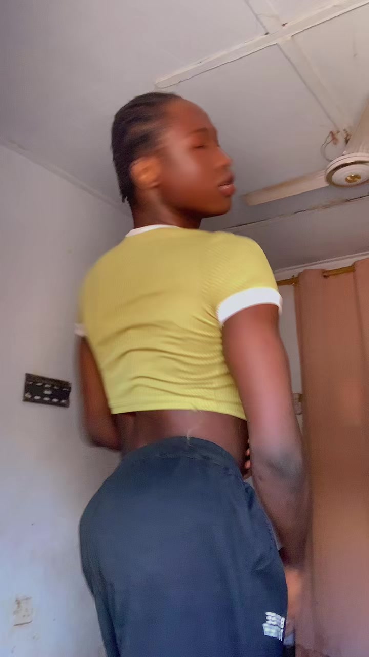 @JUST ME 🫠🇬🇭