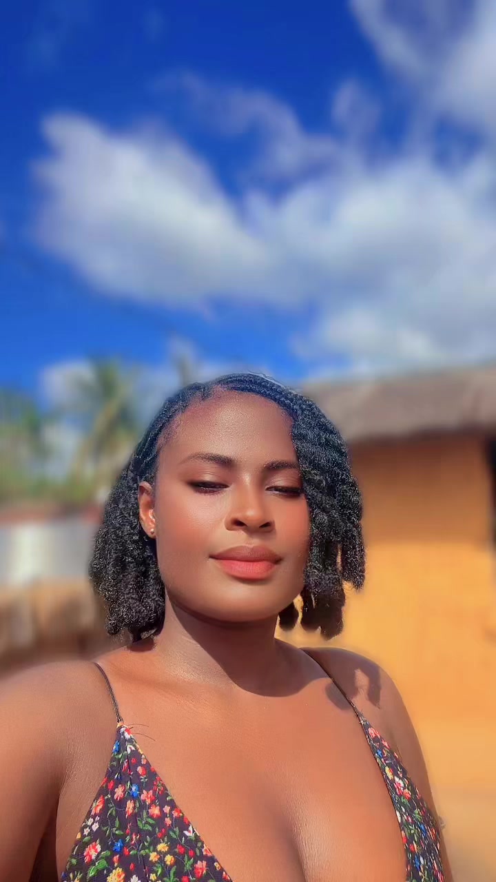 @Efya 🇨🇮Fila 🇬🇭❤️🙈