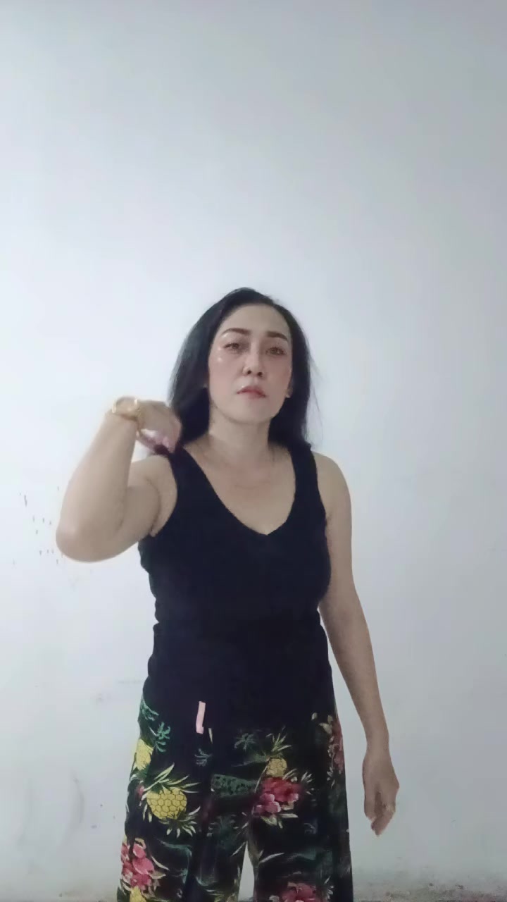 @nonicrere