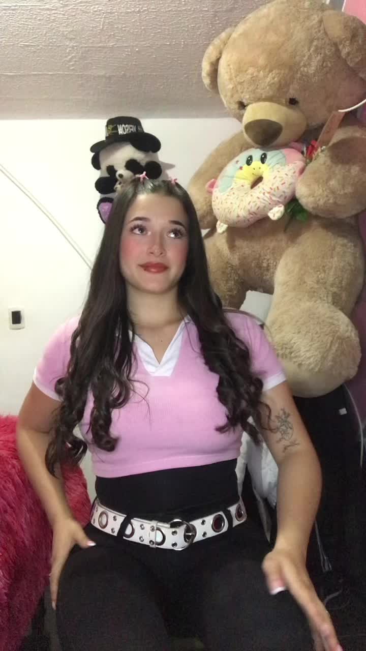 @Alejandra🫶🏼