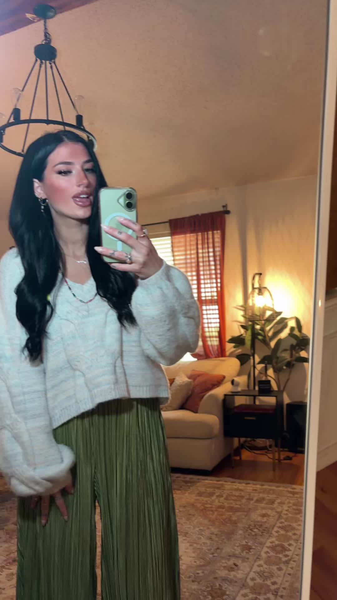 @KineticKaylaa