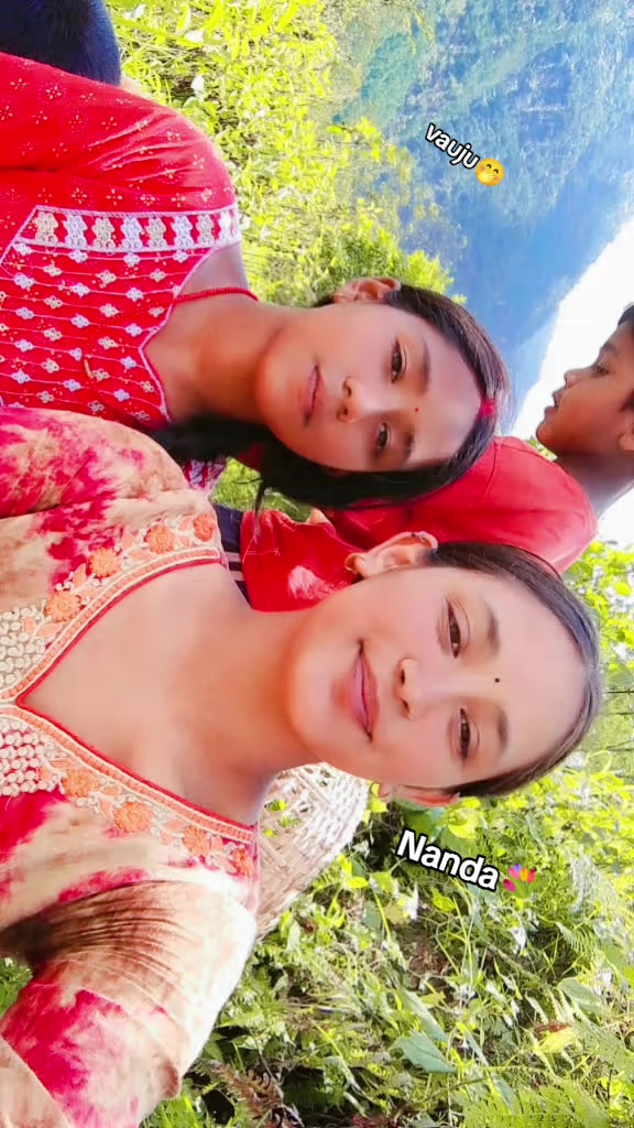 @स्नेहा ✨✨