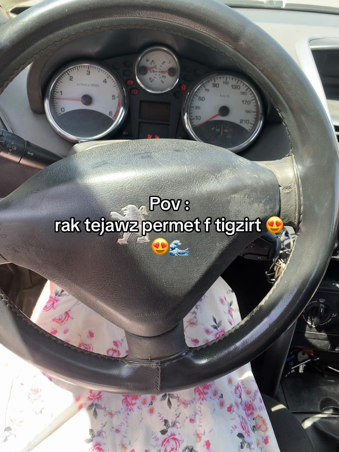 @๐ฆM!!!!๐ฆ