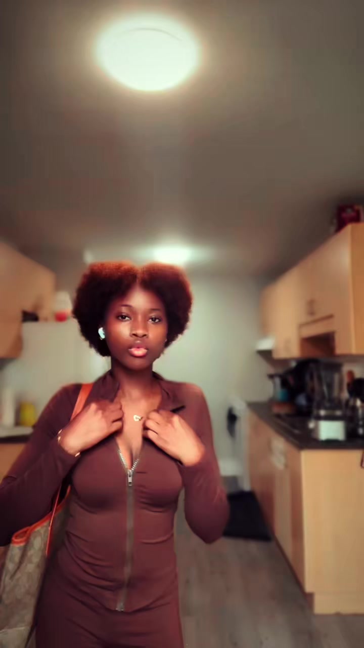 @MA 𝔣𝔬𝔯 Melanin Adunniade 🦋