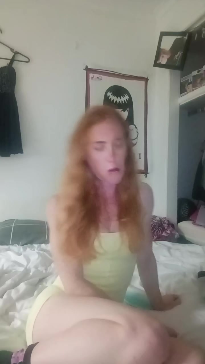 @Lilsparkledevil