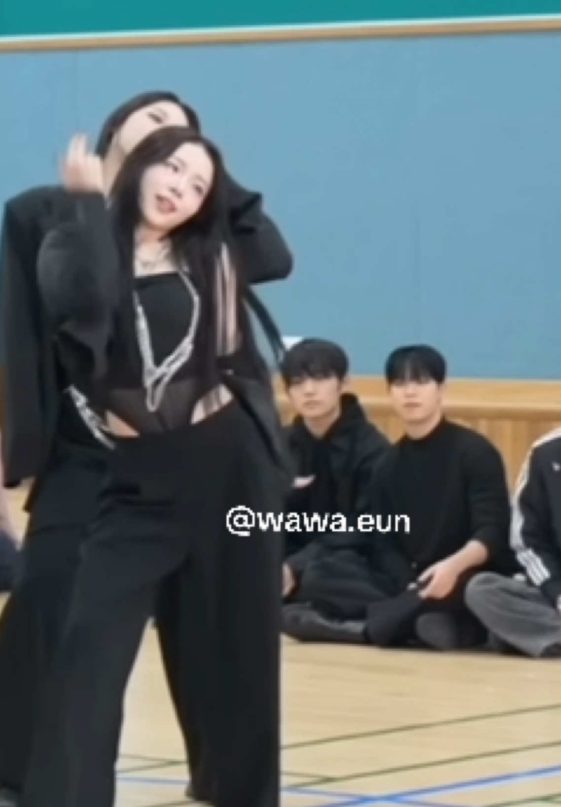 @Wawa Eun