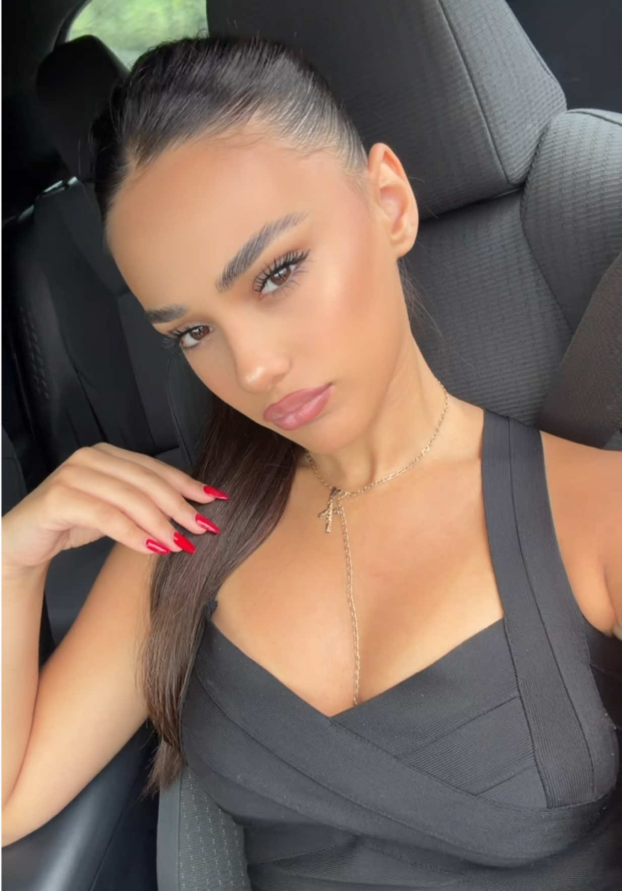 @N1niko