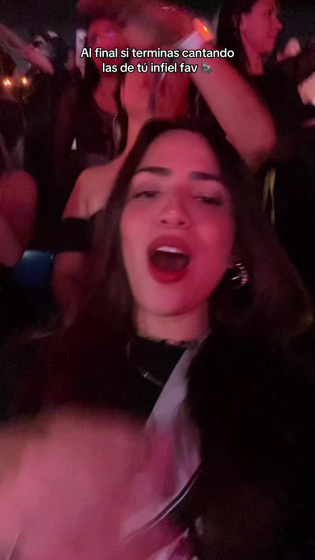 @LAURA VALENTINA