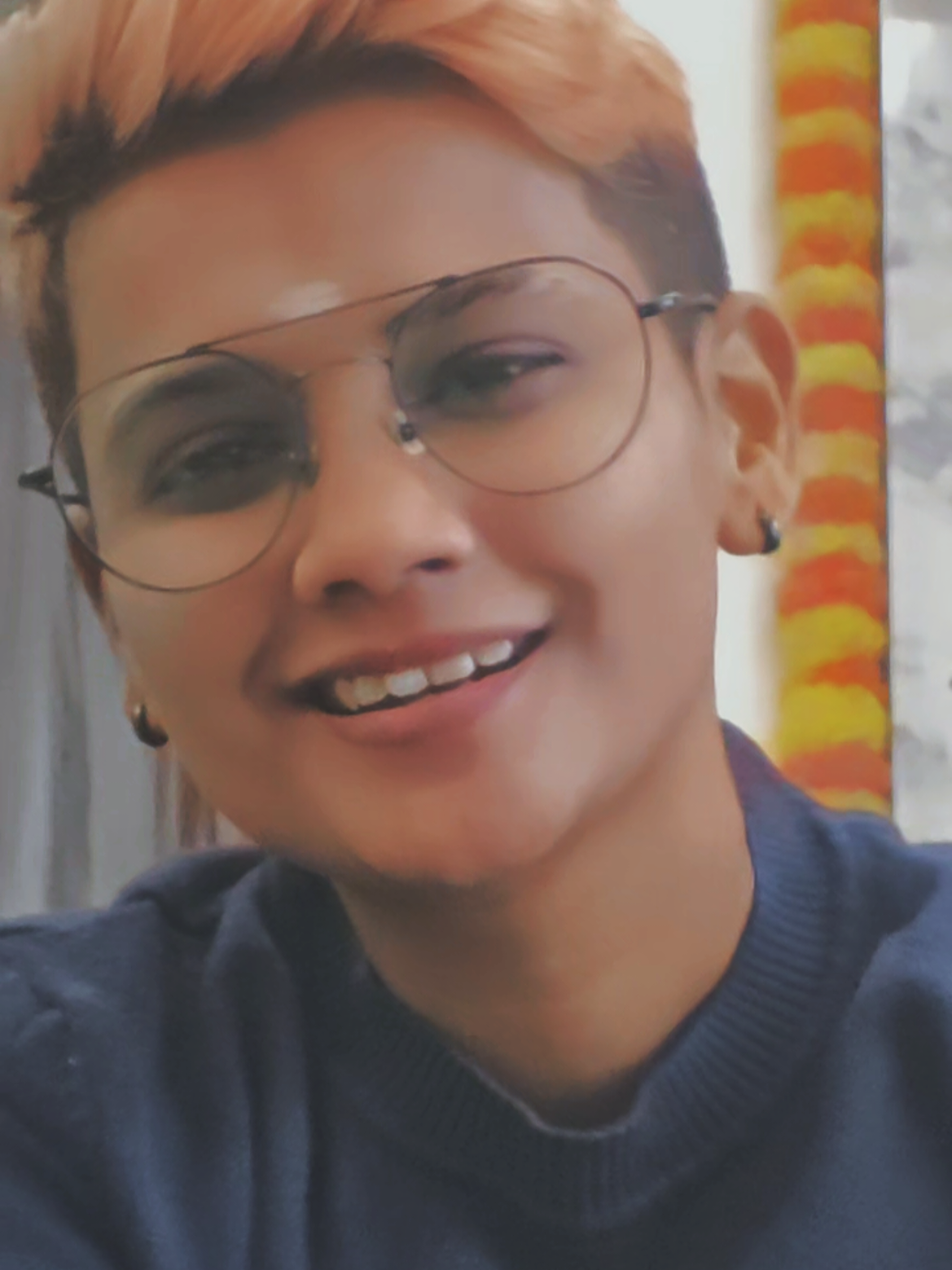 @SharmGeniusBeeSai❤️