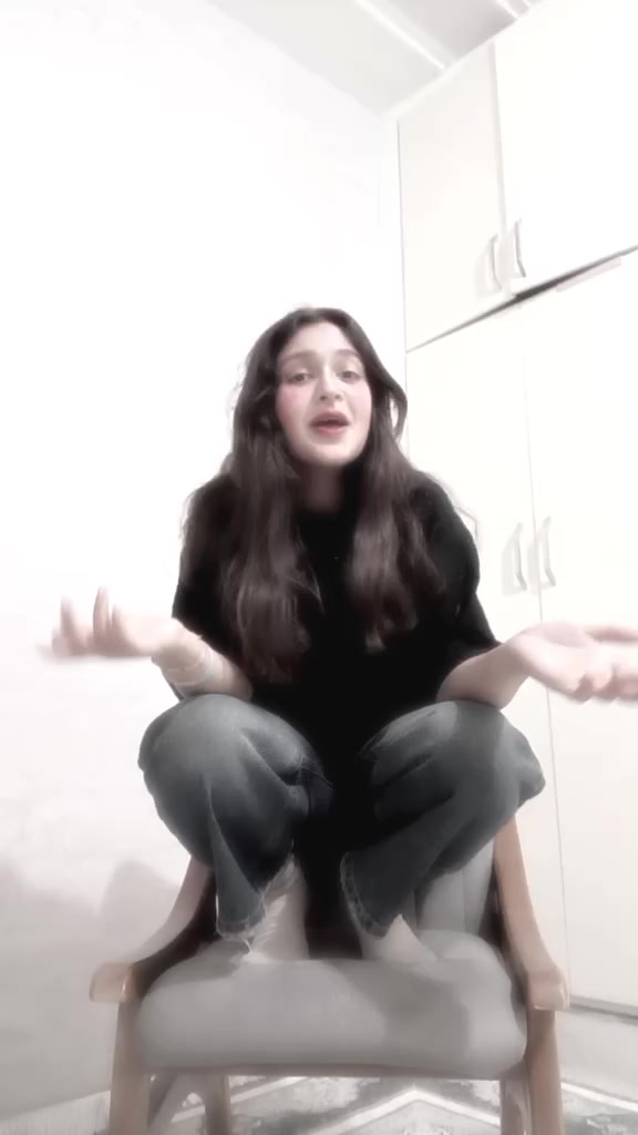@negarkhalili8