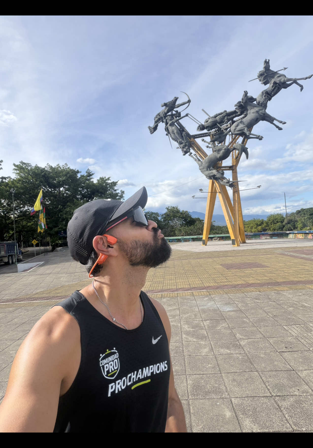 @Salomon Bustamante s