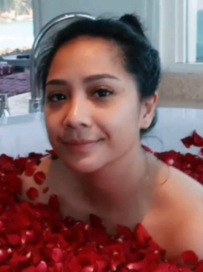 @NAGITA SLAVINA FANS