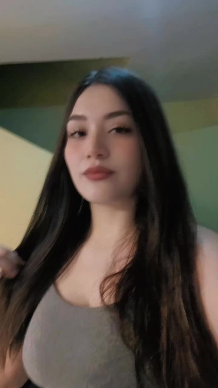 @Samantha Nallely