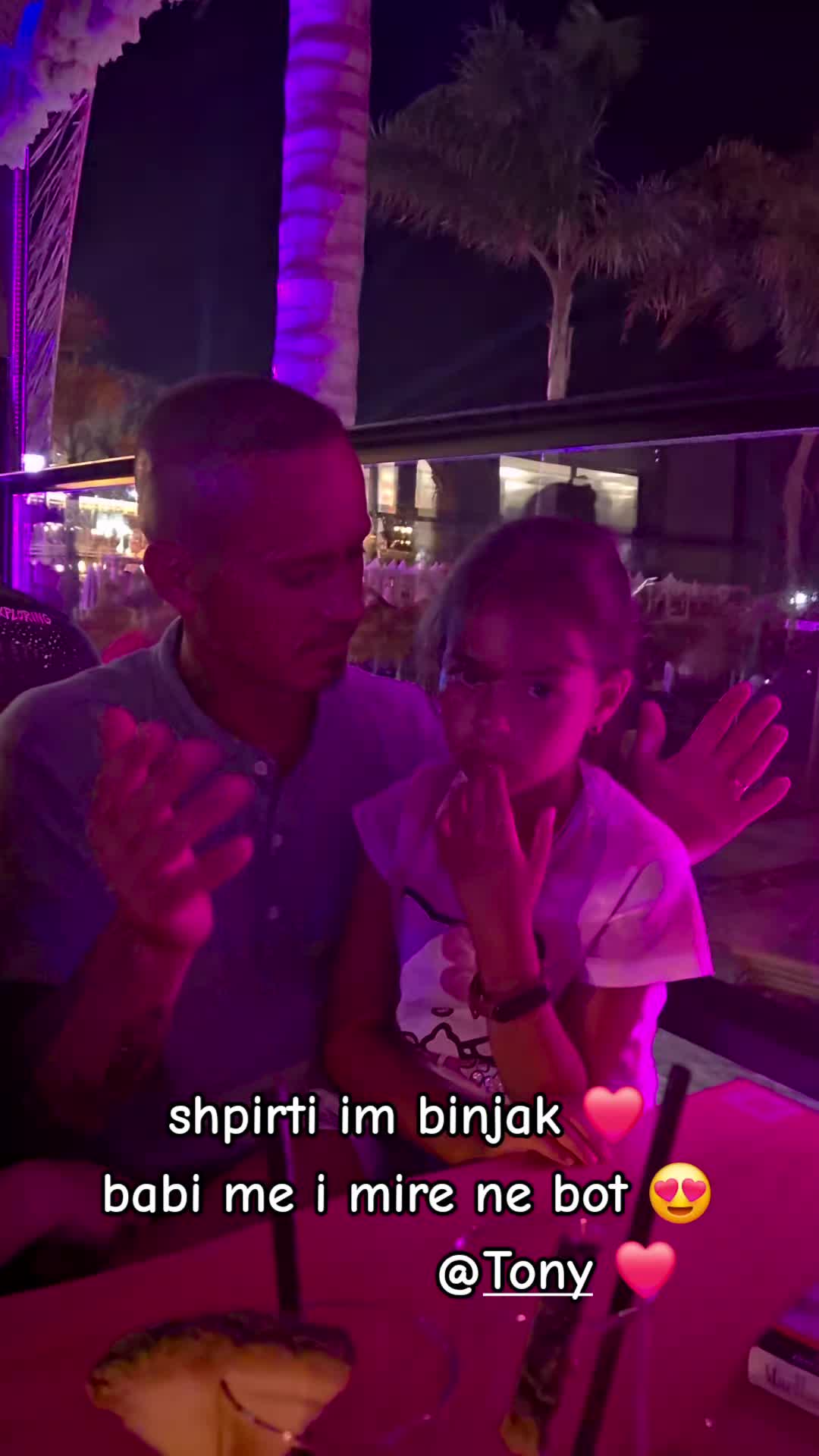 @Gabriela🇹🇩❤️🇦🇱Toni