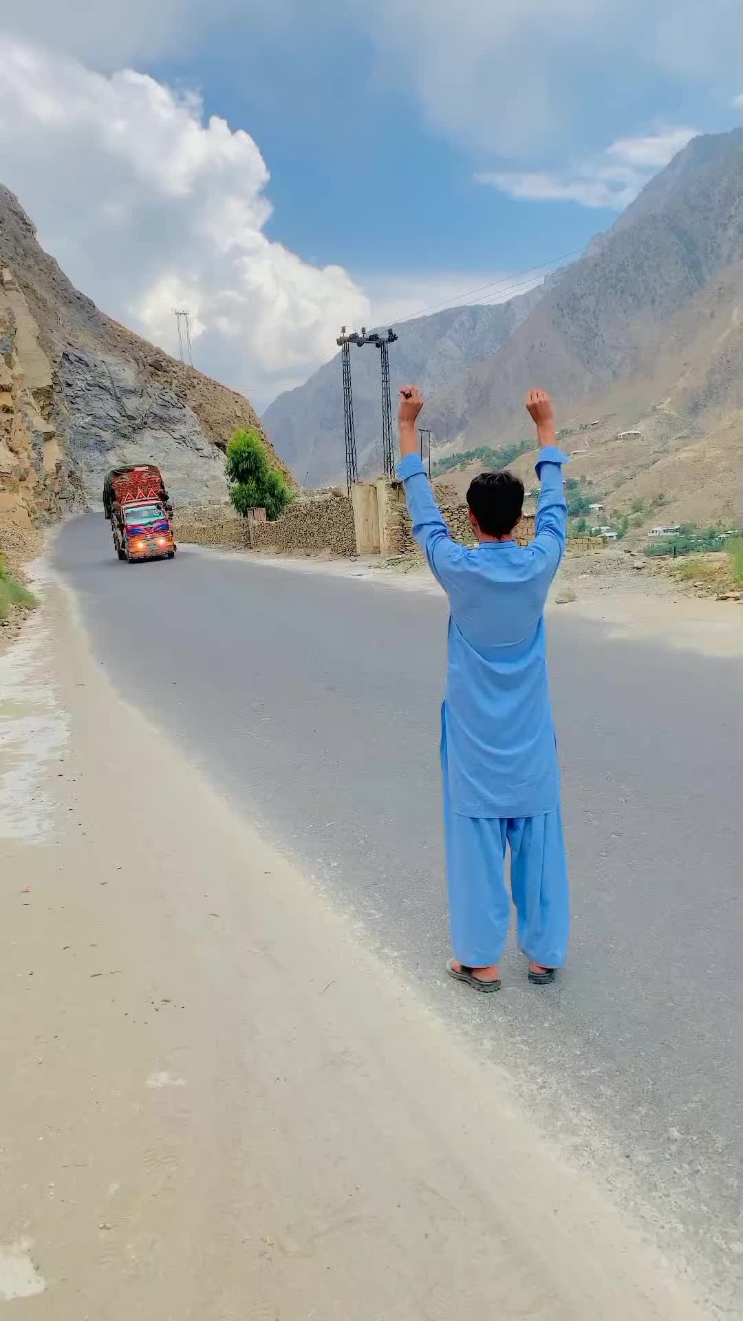 @💁🏻♂️CUTE یونس 🦋