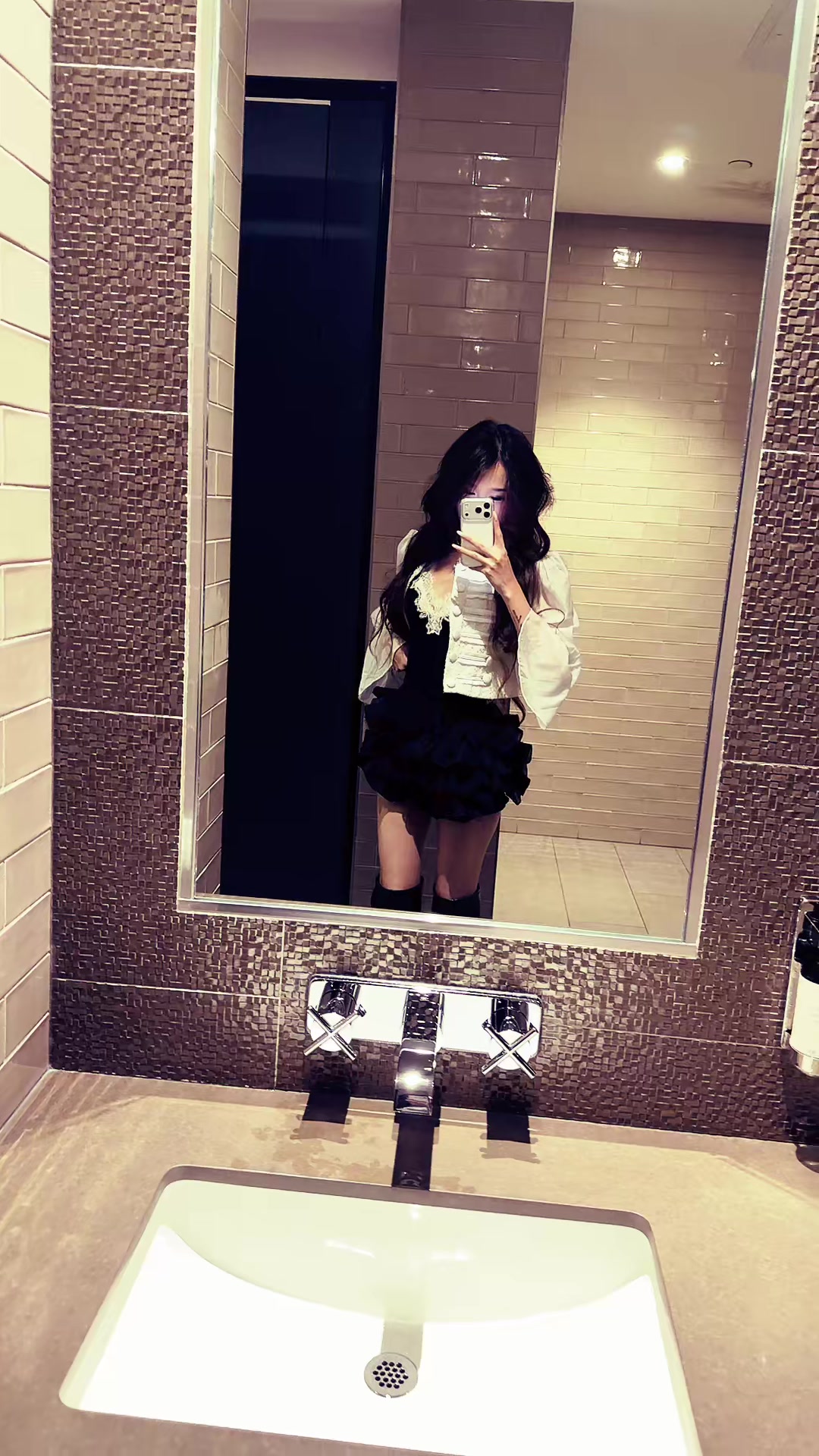 @๐๐เผ๐๐๐๐
