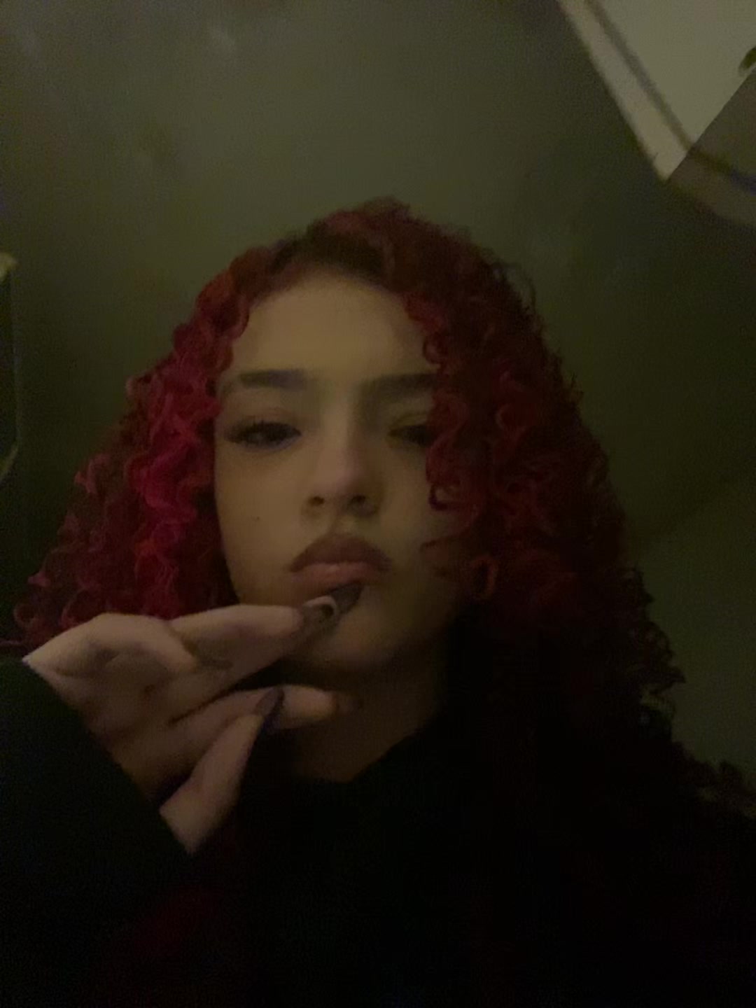 @♱