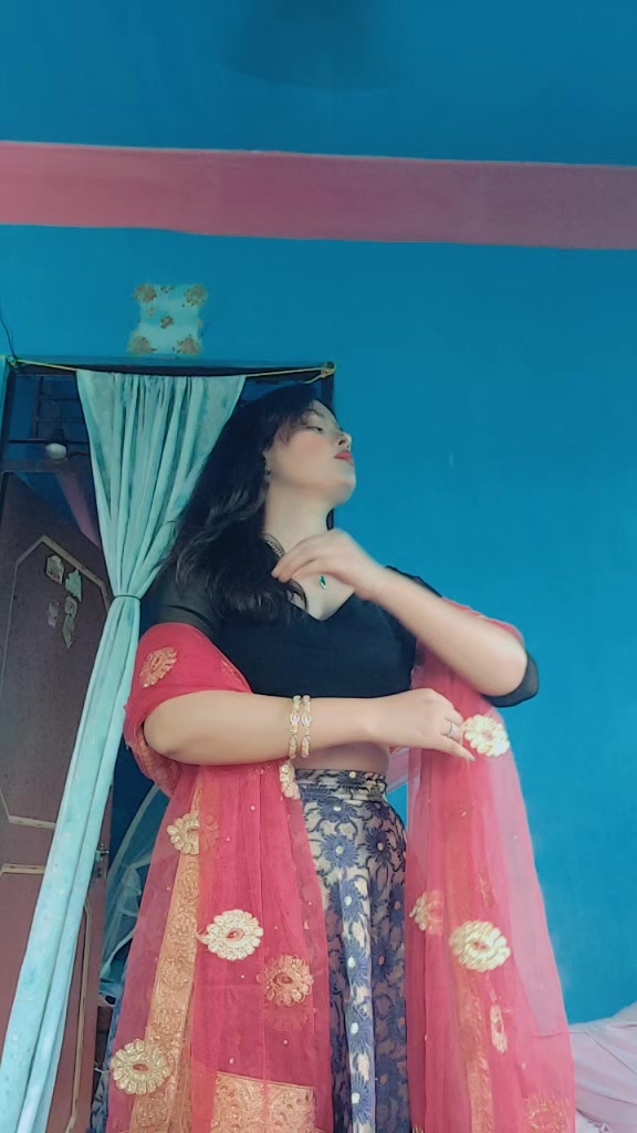 @Sneha🫶