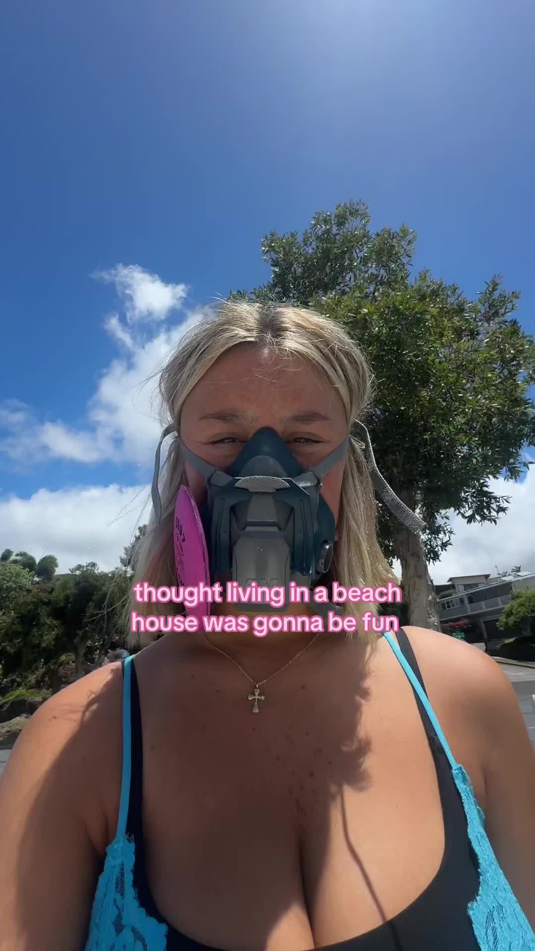 @mollzballz