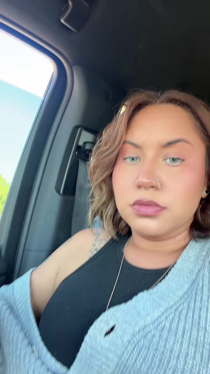 @MijaPleaseKarina