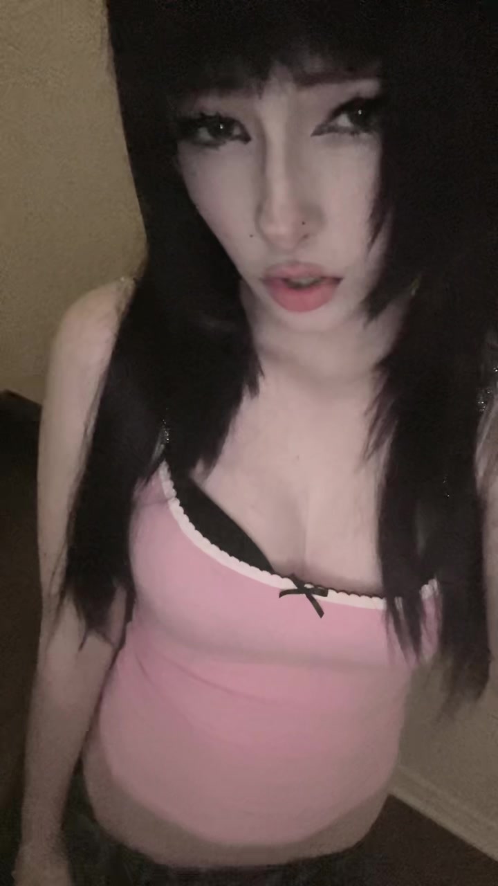 @^^