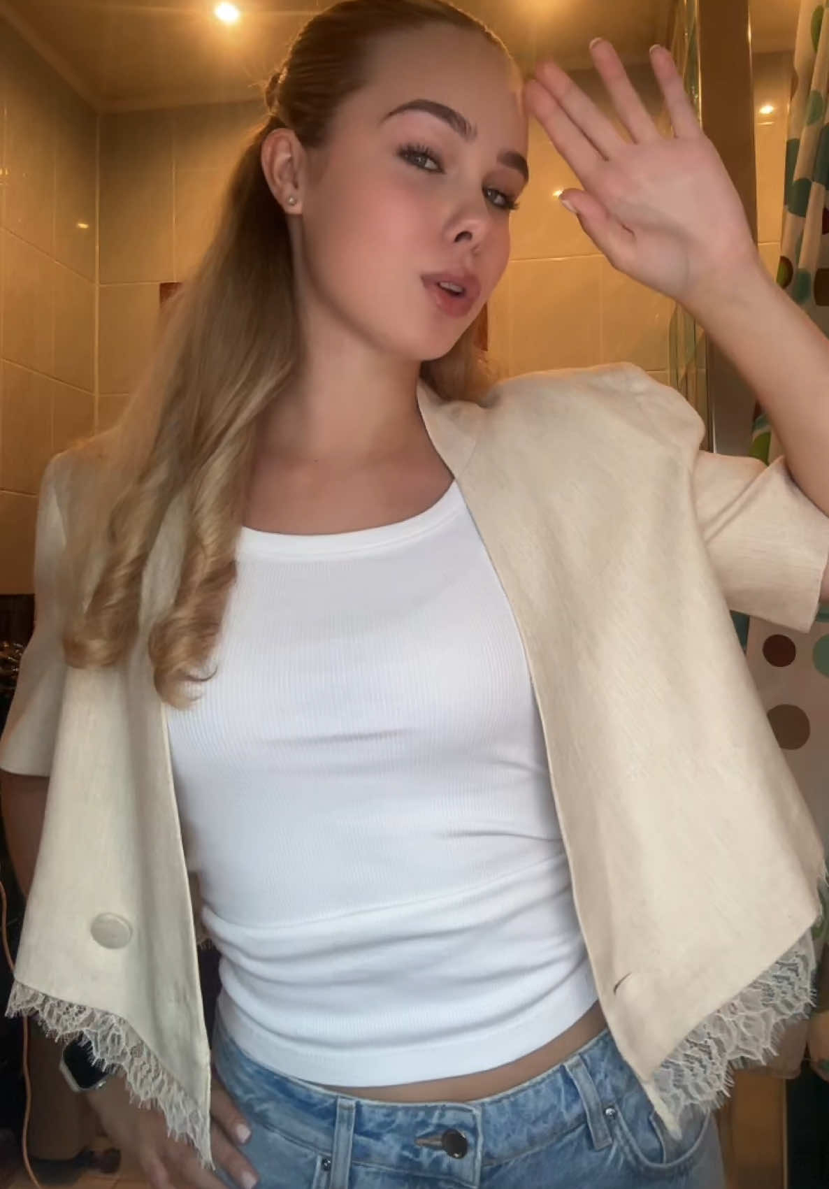 @алеся александровна
