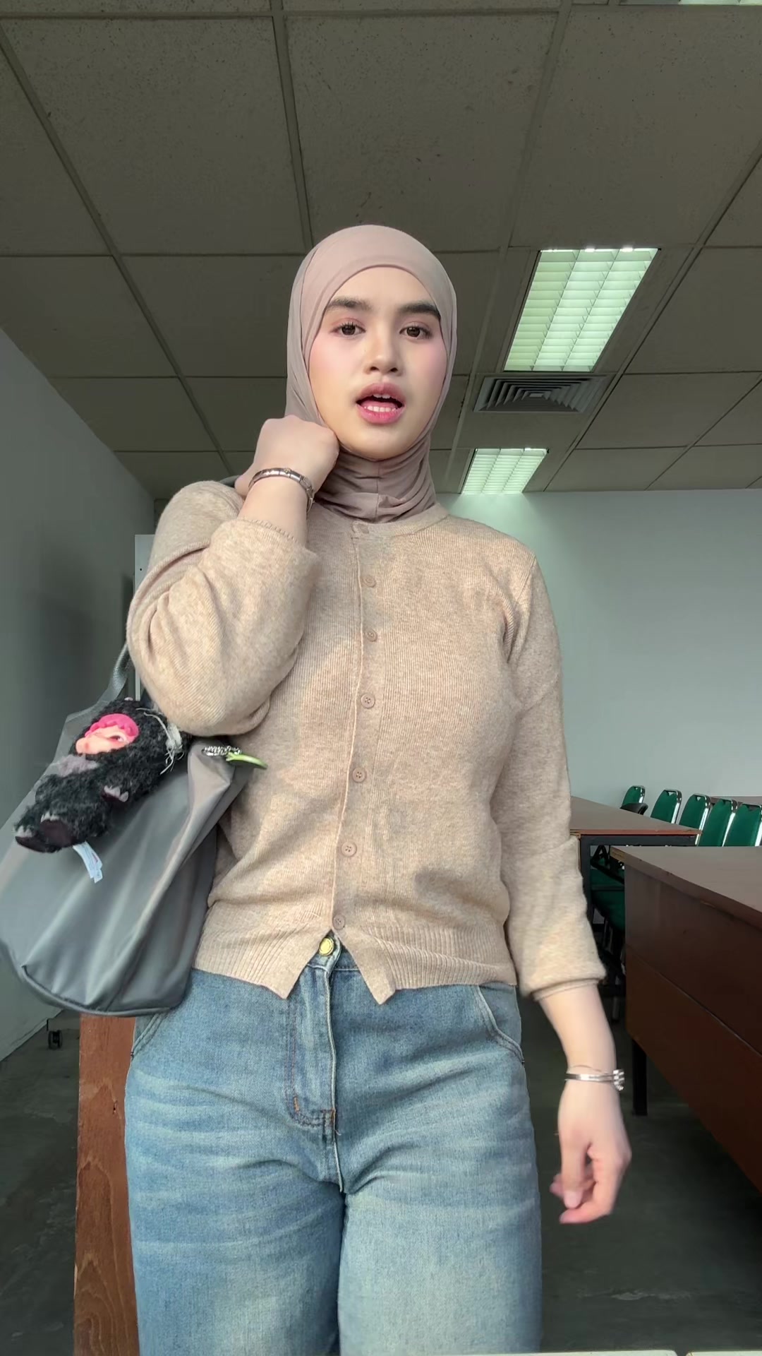 @Nayyut