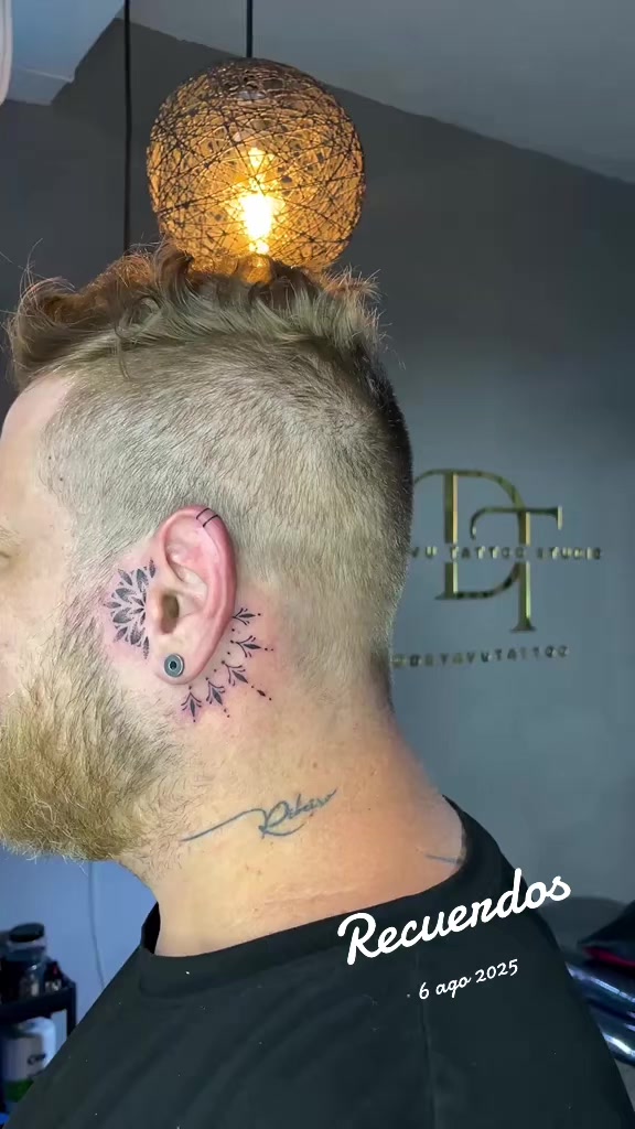 @Deyavu Tattoo