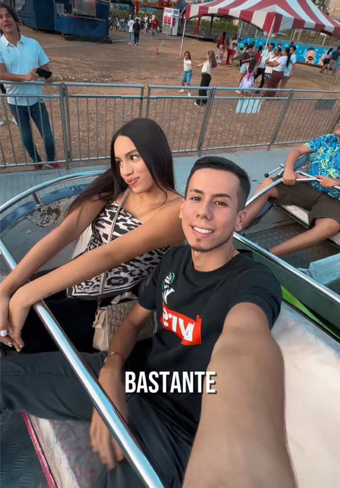 @Sebastian Bedoya