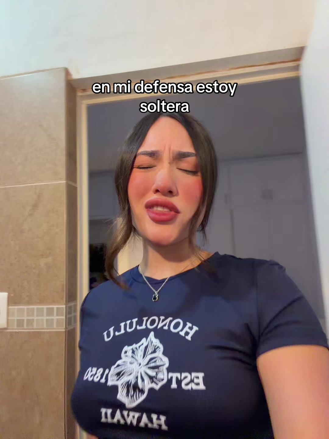 @nicolehertor