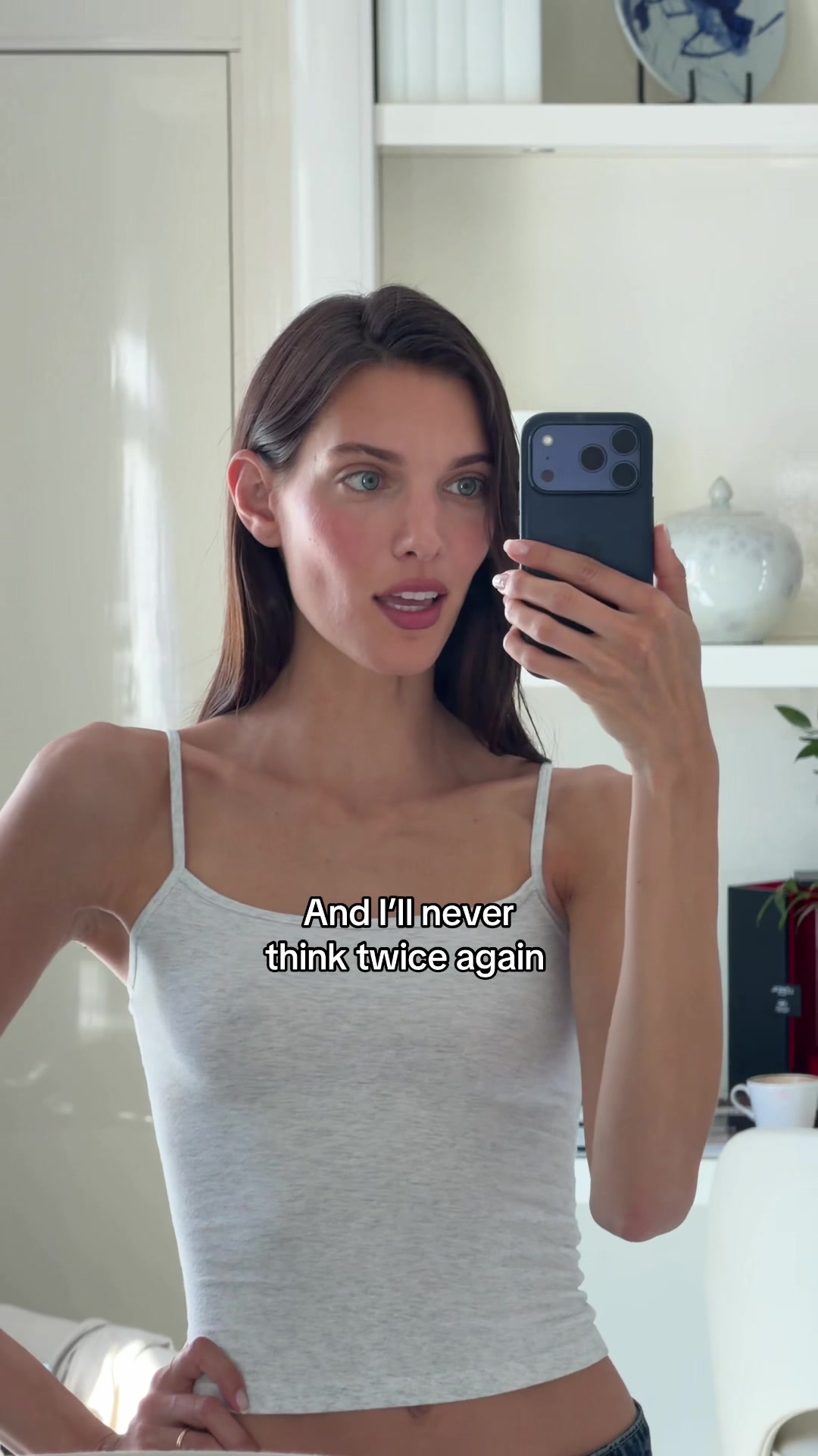 @charlottecardin