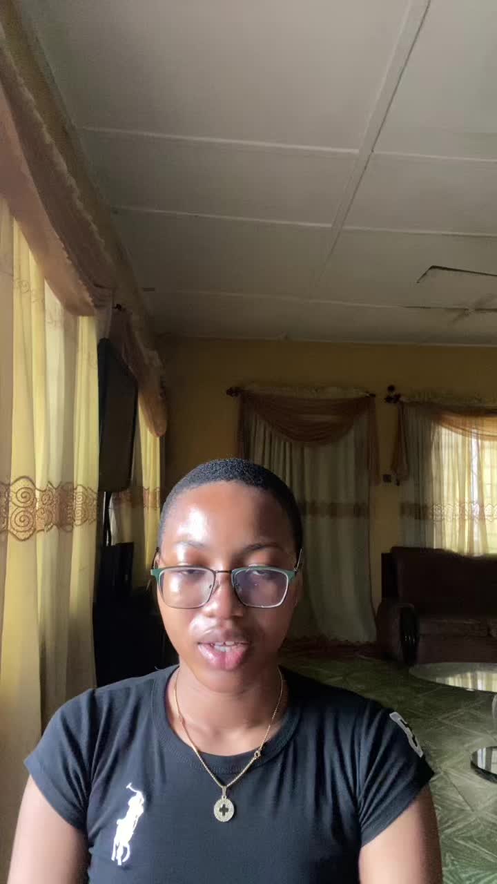 @𝜗𝜚Mercedesᥫ᭡ 🧸ྀི