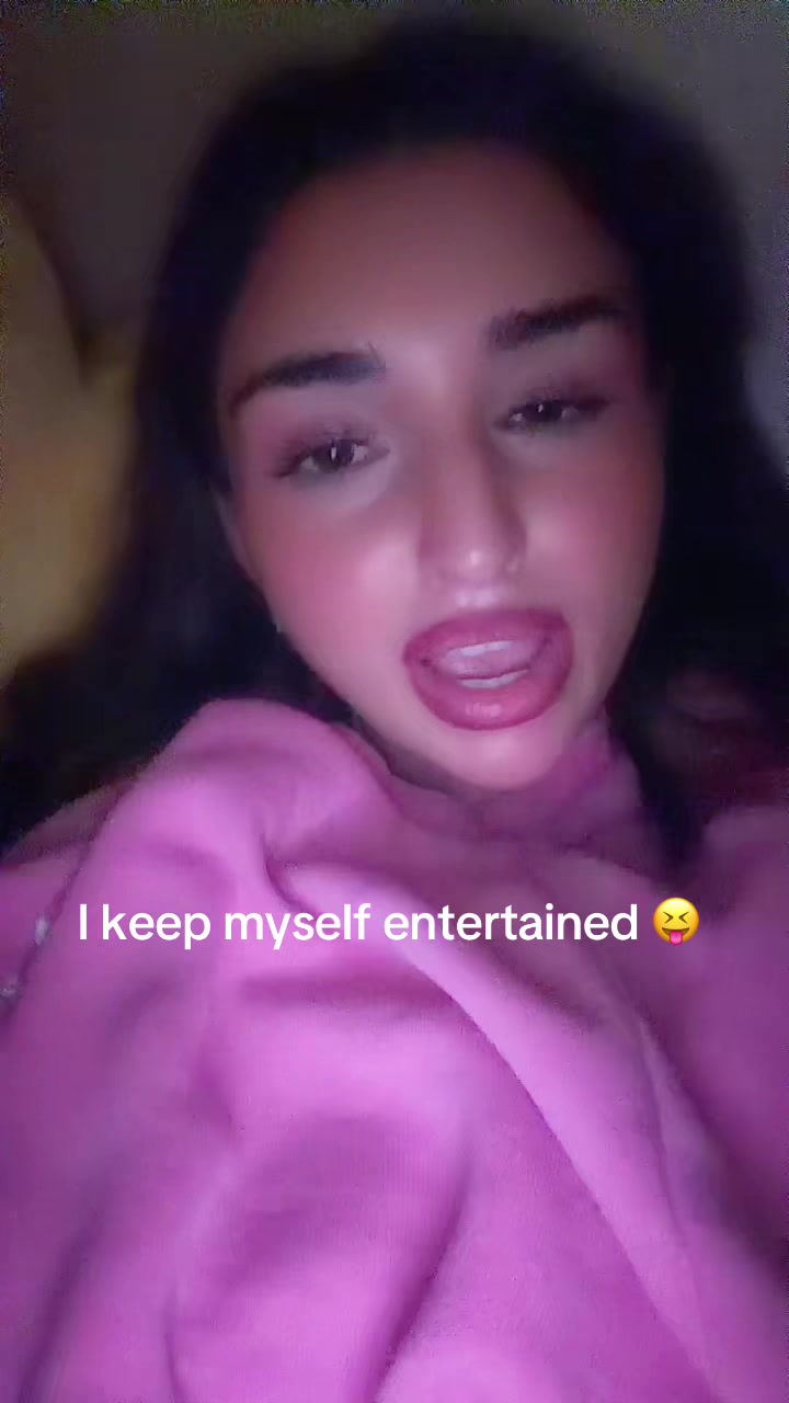 @🎀E🧸