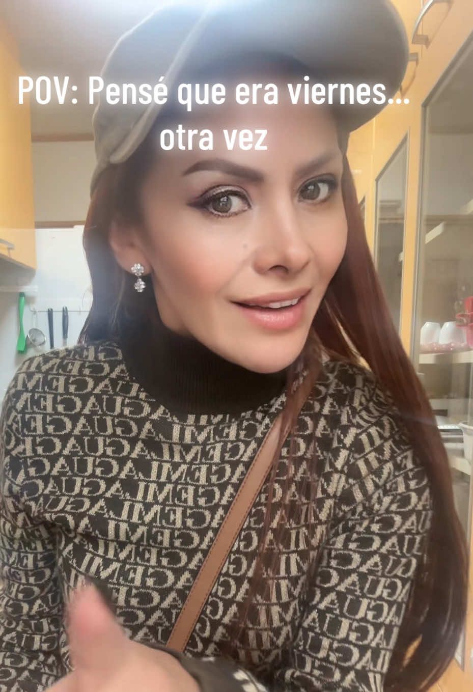 @Rosalía de la Madrid