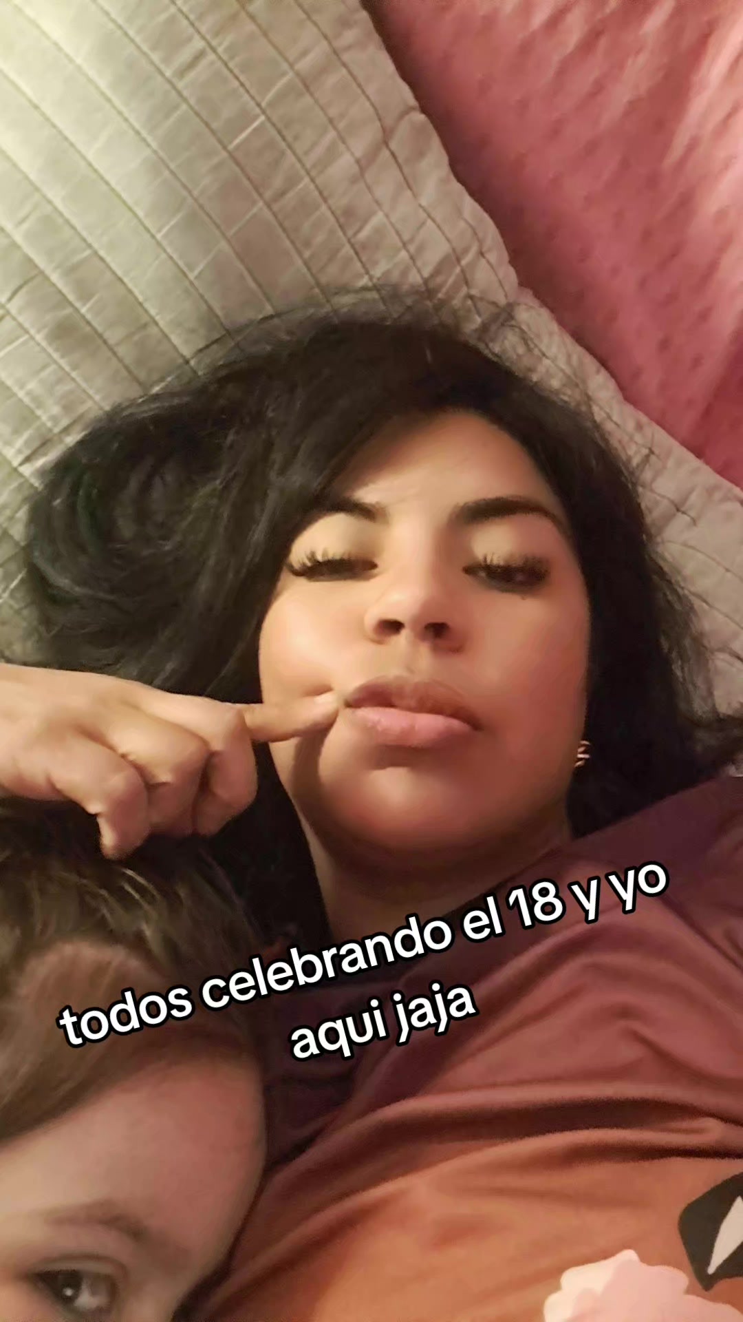 @MORENA🦋