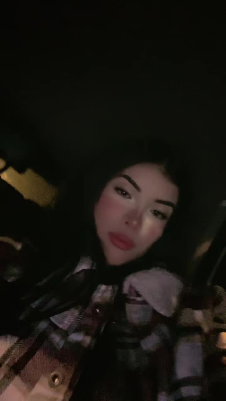 @Selena Buste