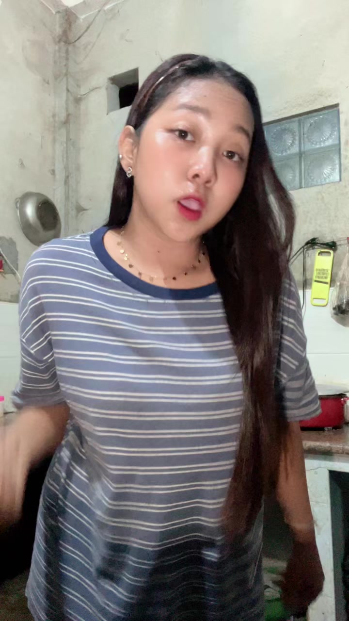 @ᥫ᭡ Khin Ma Ma စဥ့်ကိုင်သူလေး🤍