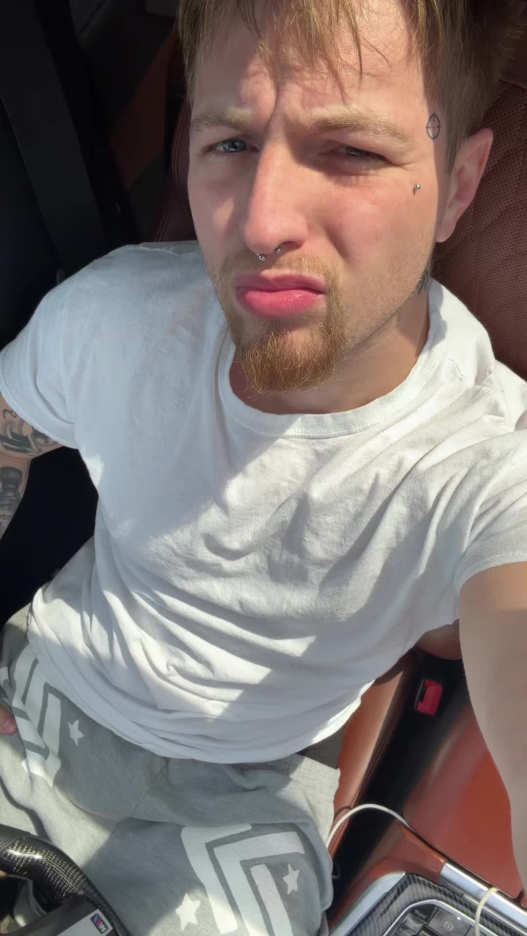 @M