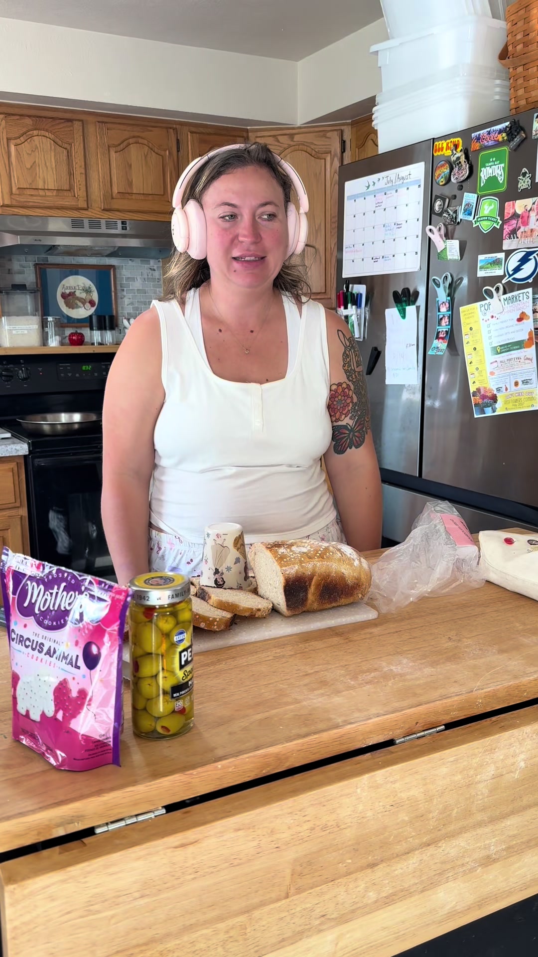 @Hali Holt 🥨