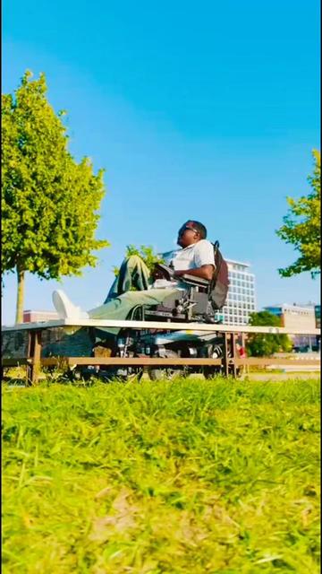 @Mahamed Haldoor🧑🦼➡️
