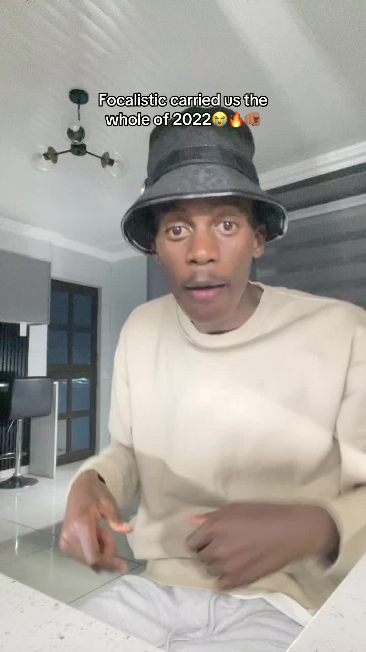 @momo