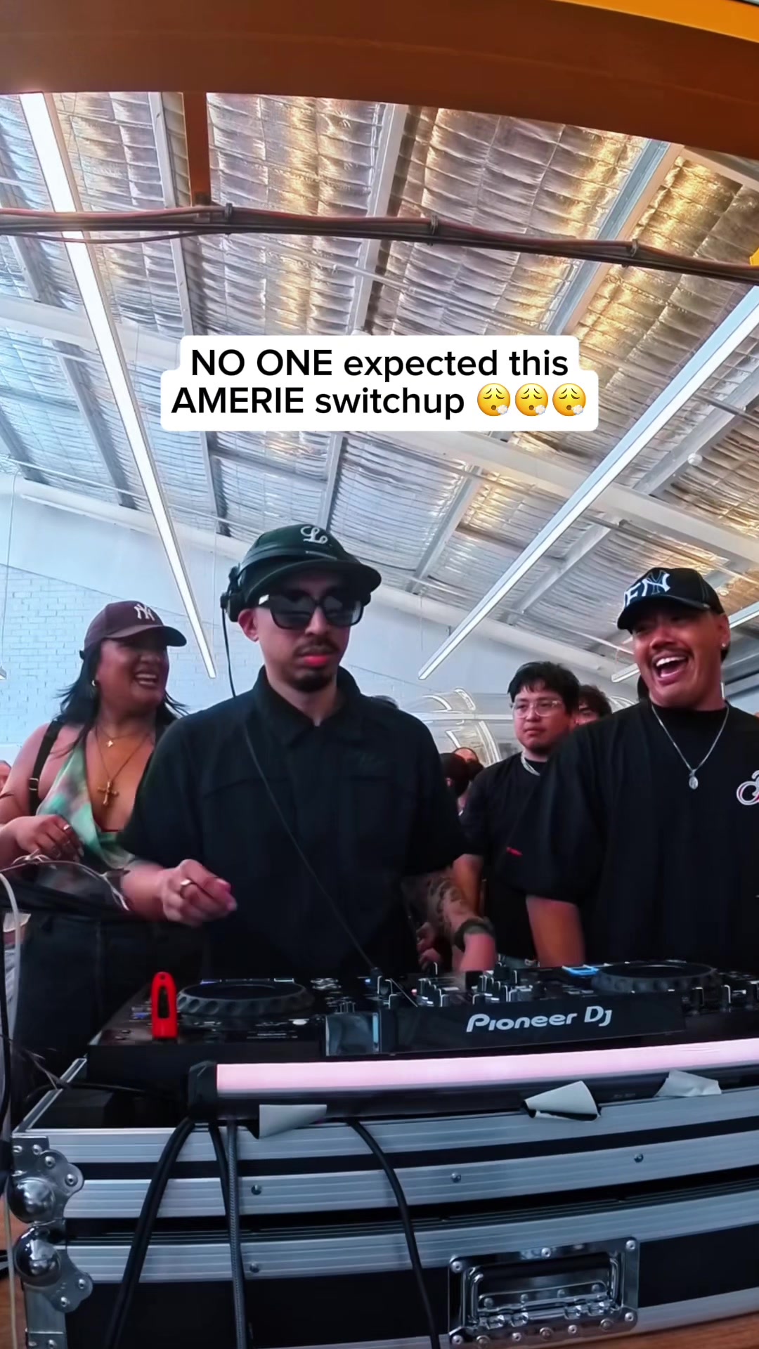@DJ Playboi Pocky