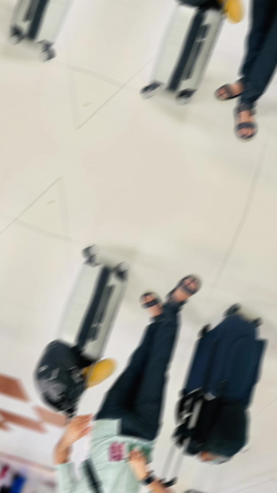 @𝕊𝔸𝕀𝔻𝕌ℝ