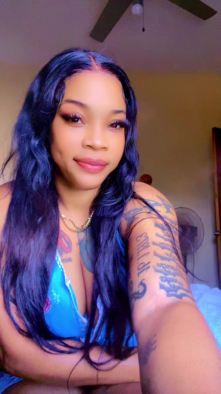 @Melissa Blake🇰🇳🇰🇳
